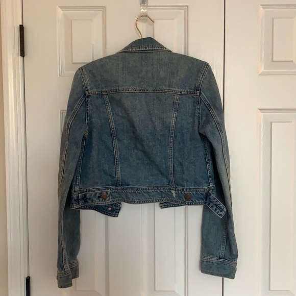 American Eagle Cropped Jean Jacket - Picture 5 of 6